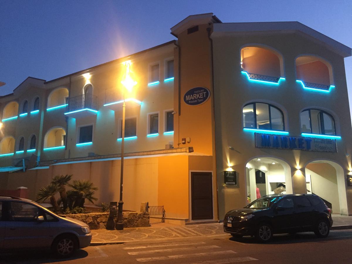 Hotel Maria Golfo Aranci Exterior foto